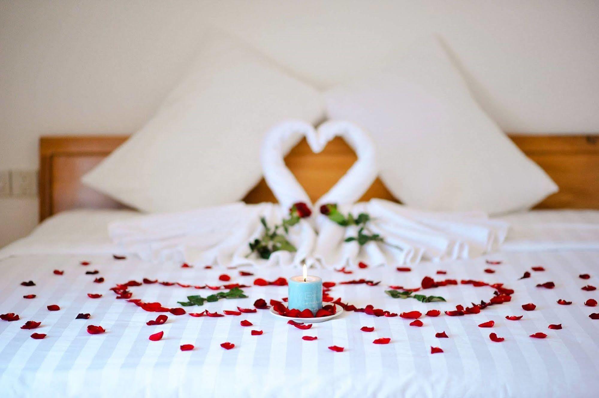 Allure Hotel Thuy Trieu Esterno foto