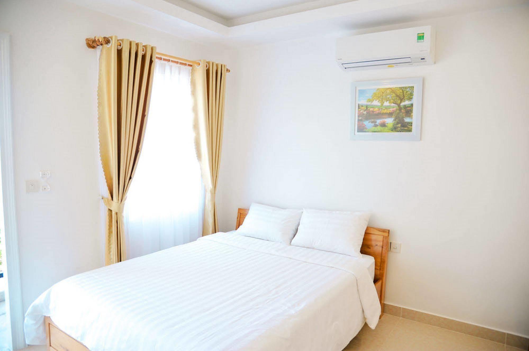 Allure Hotel Thuy Trieu Esterno foto
